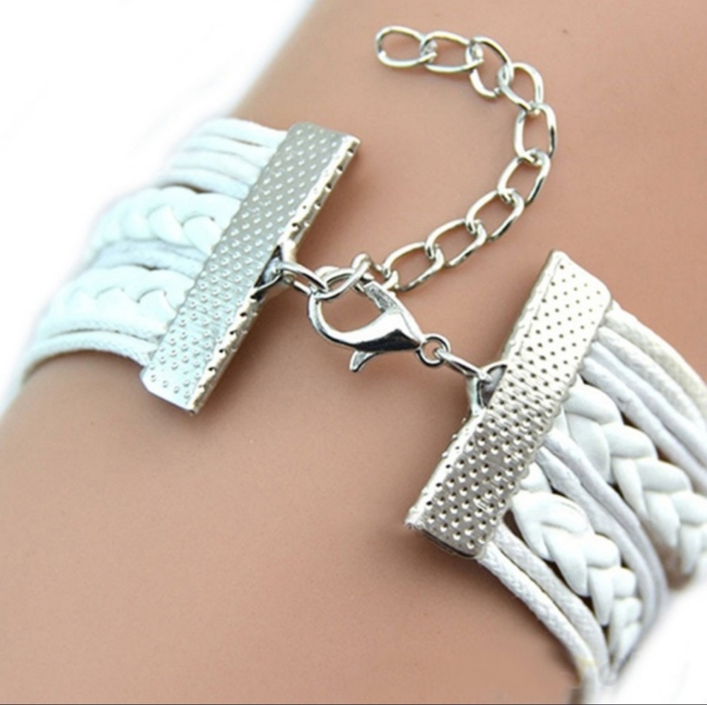 Love Bracelet - Picture 2 of 2
